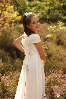 E5-67-90-17-5F-9D-69-37-6E-C1-70-C8-97-67-37-BF