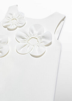 FB-B8-39-31-77-DB-50-D3-D7-3A-F2-31-04-26-83-12