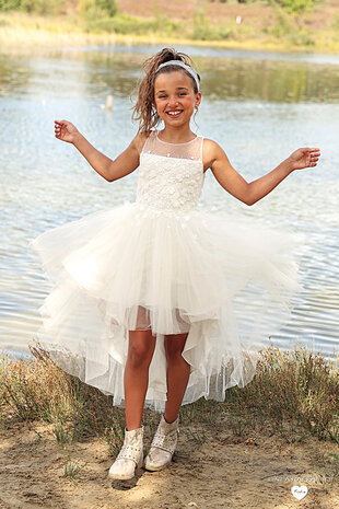 90-E5-99-4E-4B-39-B4-94-A3-63-29-C9-F1-22-B4-65