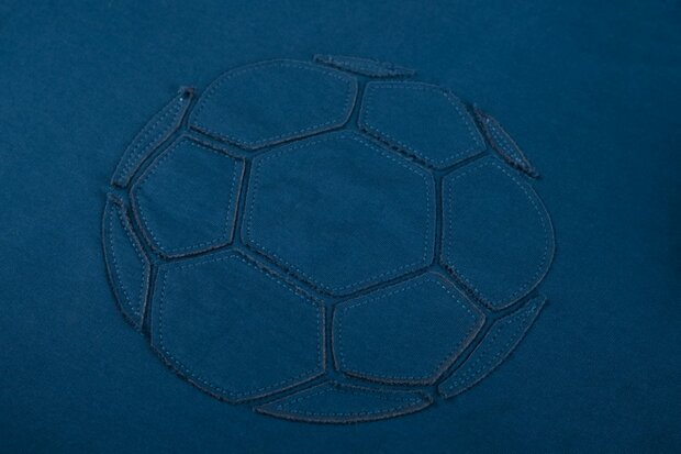 79-FD-E5-81-79-1F-72-83-FF-FE-DC-99-04-23-88-B8