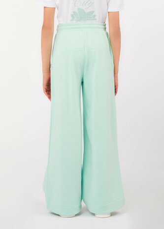 8D-37-24-FD-9E-8F-7E-DC-32-5C-DC-02-CA-AD-7B-52