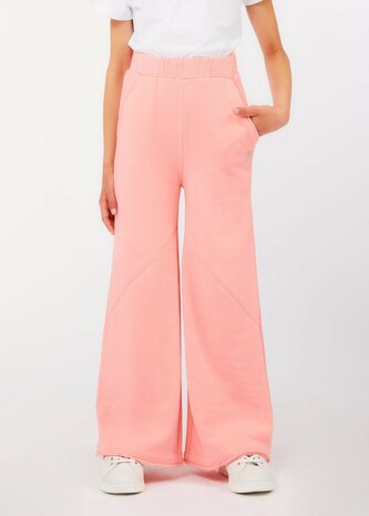 DD-69-F4-CA-40-C6-05-5C-54-9C-65-44-2F-D3-53-43