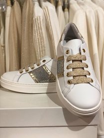 SNEAKER WIT GOUD STRASS