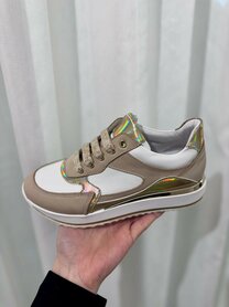 SNEAKER WIT GOUD LIU JO